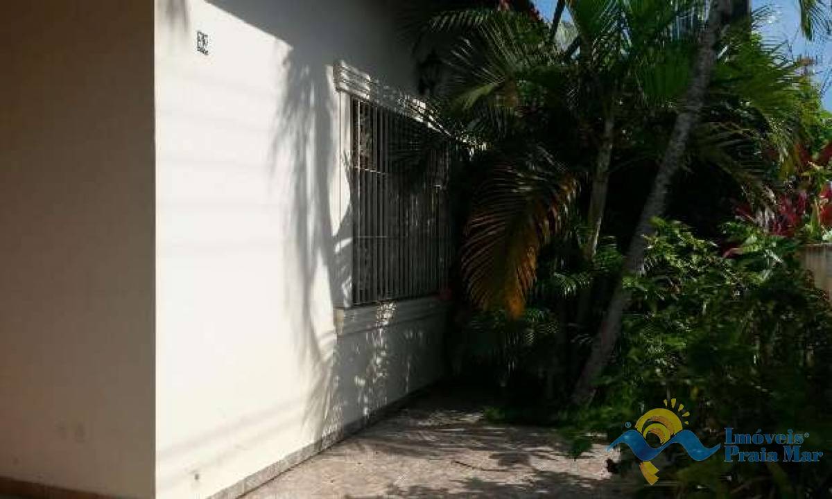 Casa para venda no bairro Stella Maris em Peruíbe